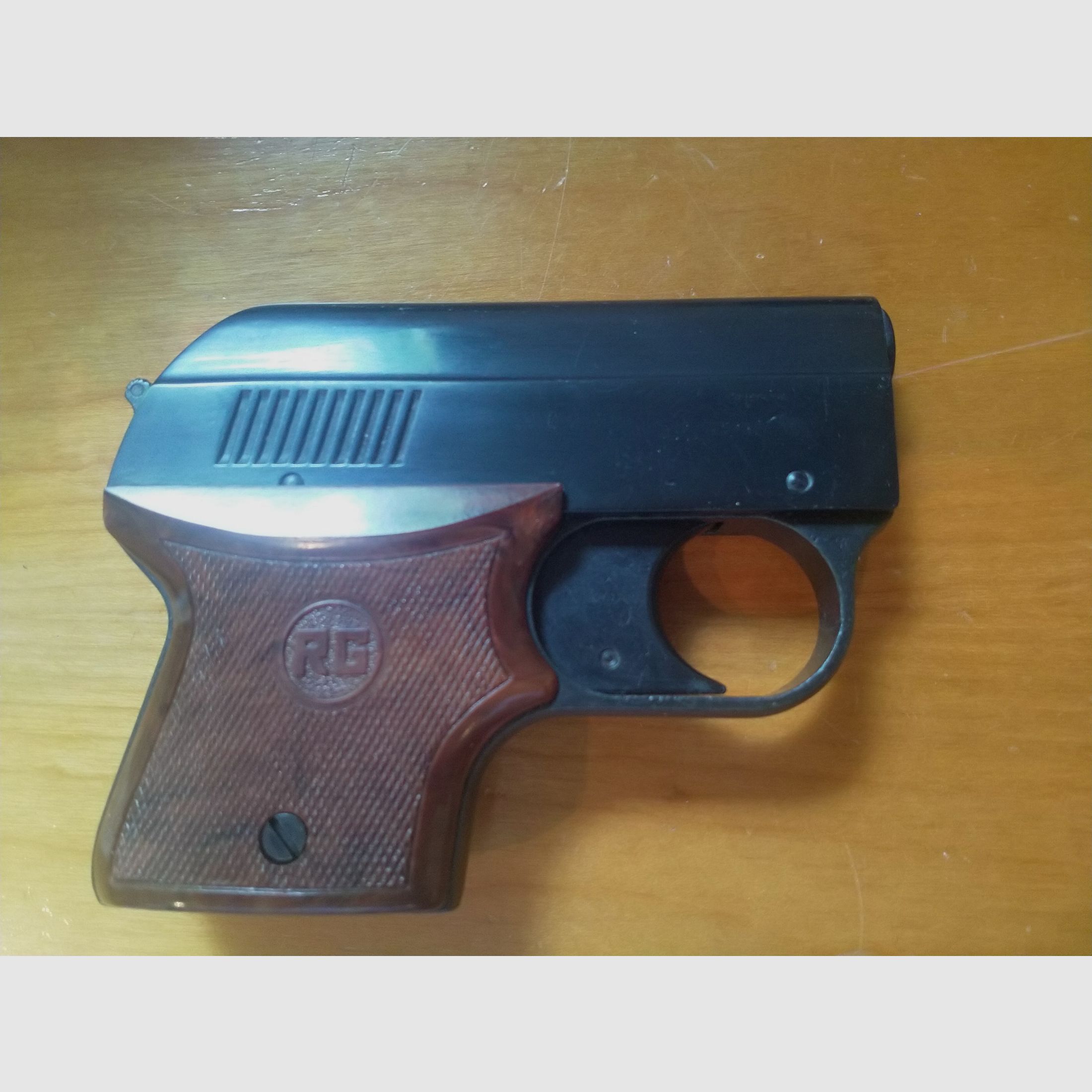 Blank, gas or signal pistol Röhm RG3