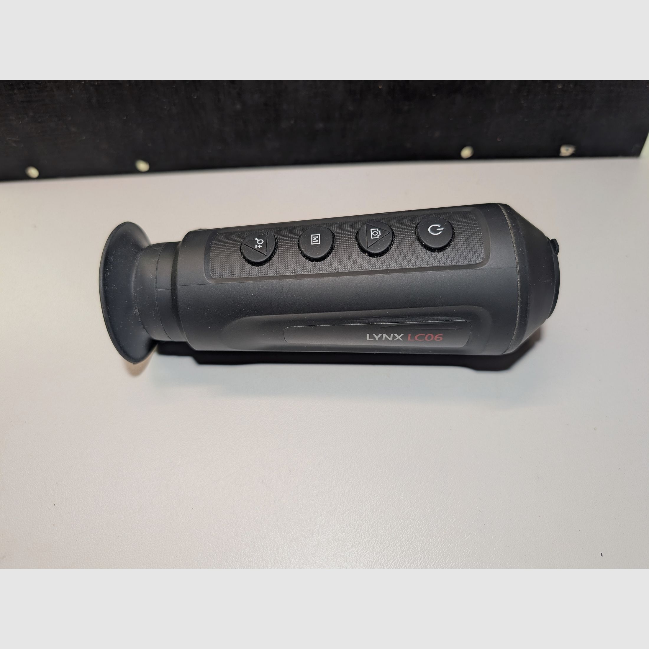 HIKMICRO LYNX LC06 thermal imaging camera – Very good condition, lightly used