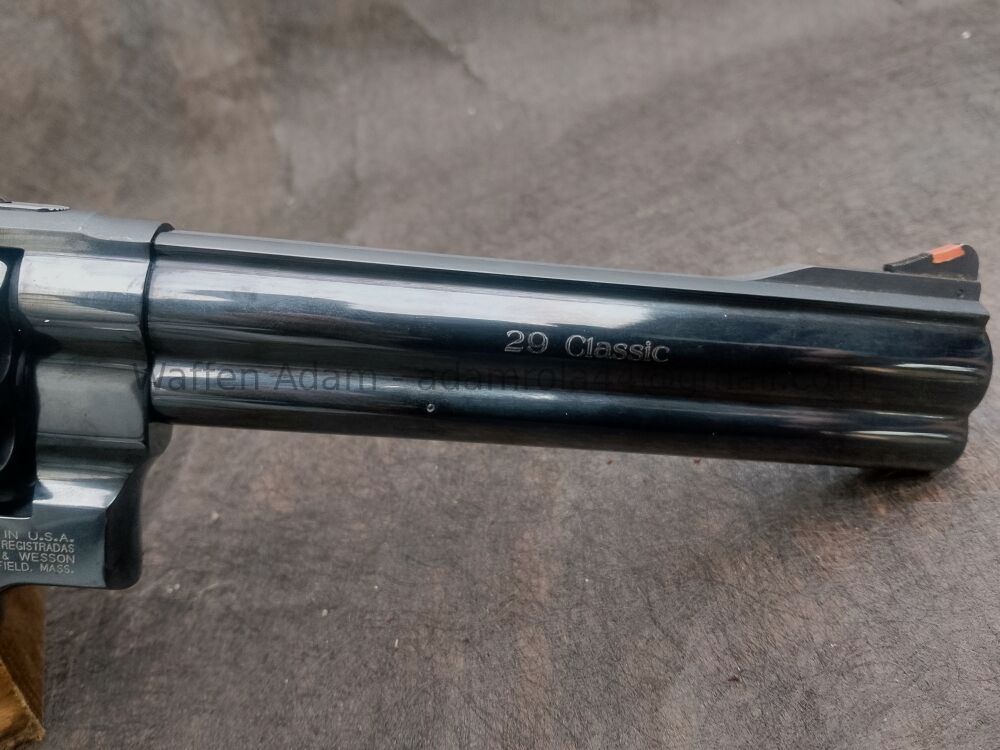 Smith & Wesson Model: 29 Classic M 29 Classic