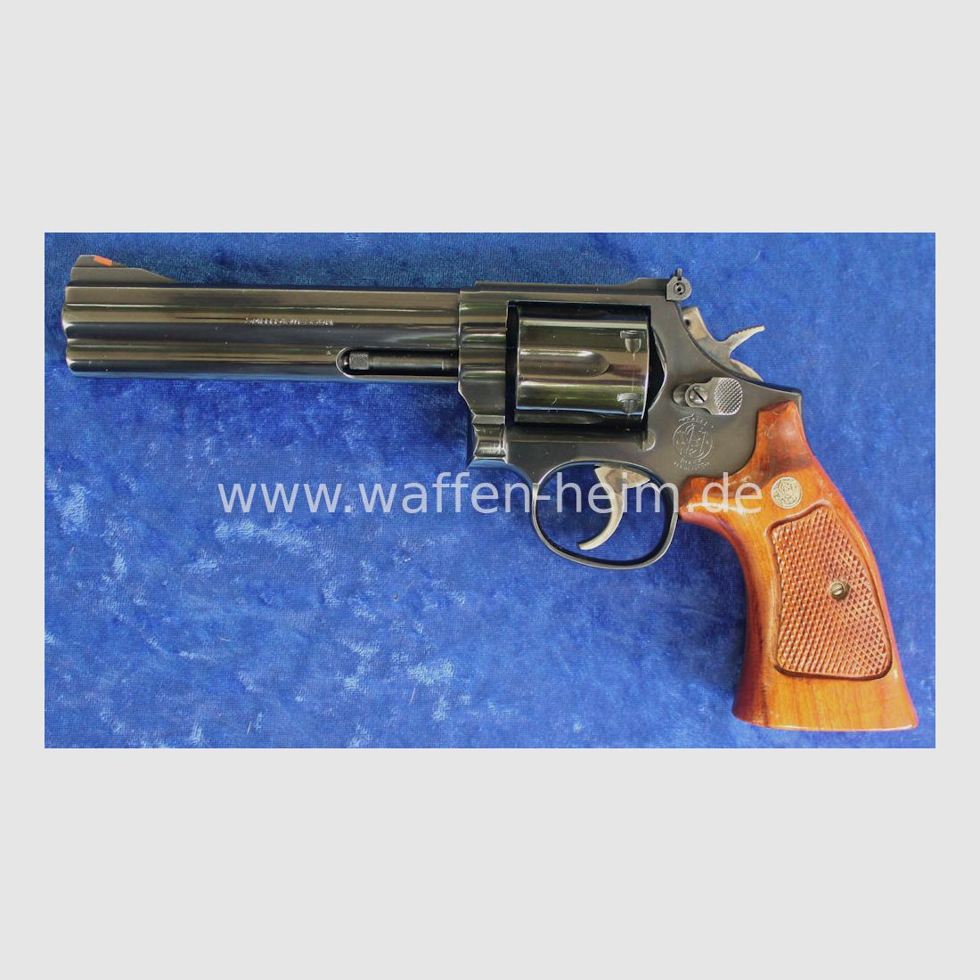 Smith & Wesson 586 - 1