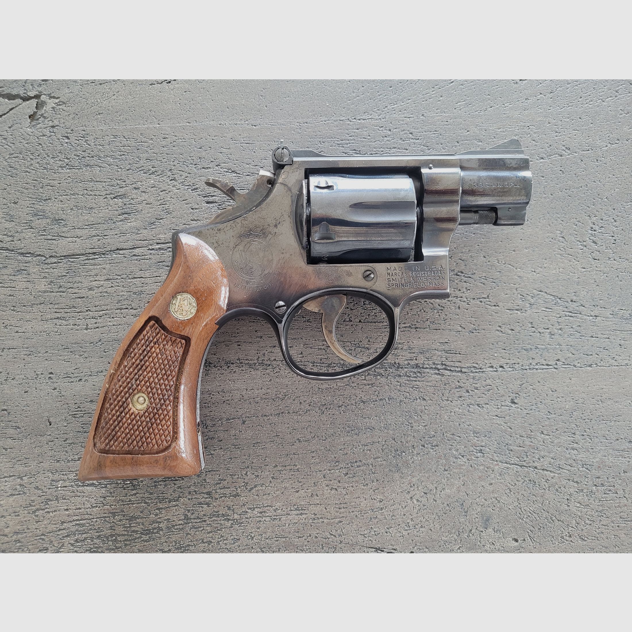 Smith & Wesson Mod. 15-3 inkl. 300 Schuss Munition