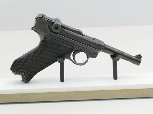 Mauser	 P08