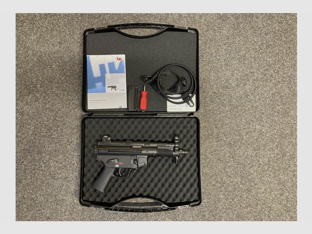 Heckler&Koch SP5K PDW pistol 9 mm Luger.