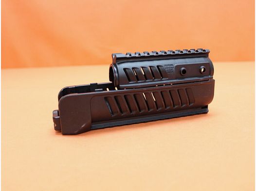 FAB Defense	 CZ vz.58: Handschutz oben/unten FAB Defense SA-58 4-Rail System/ SET Polymer Black, oben/ unten mit Picatinnyprofil