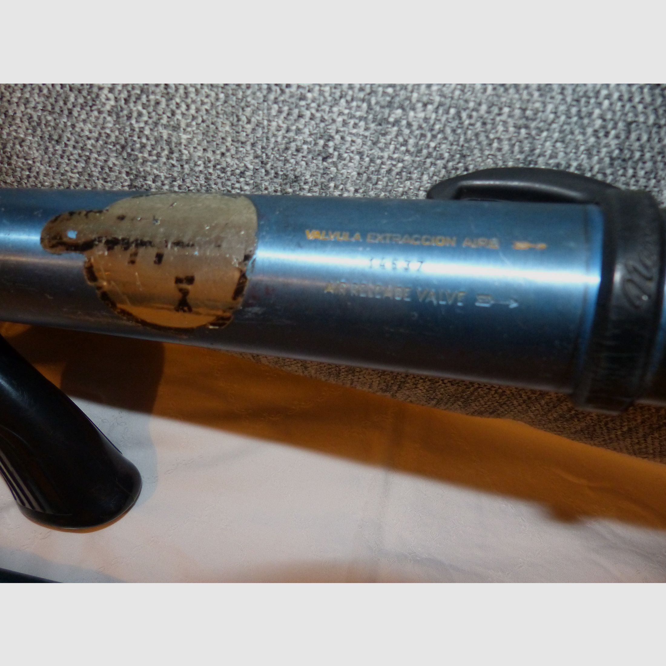 Harpune Speargun Spear Gun Nemrod Clipper mit Speer und Luftpumpe 60er James Bond 007 vintage