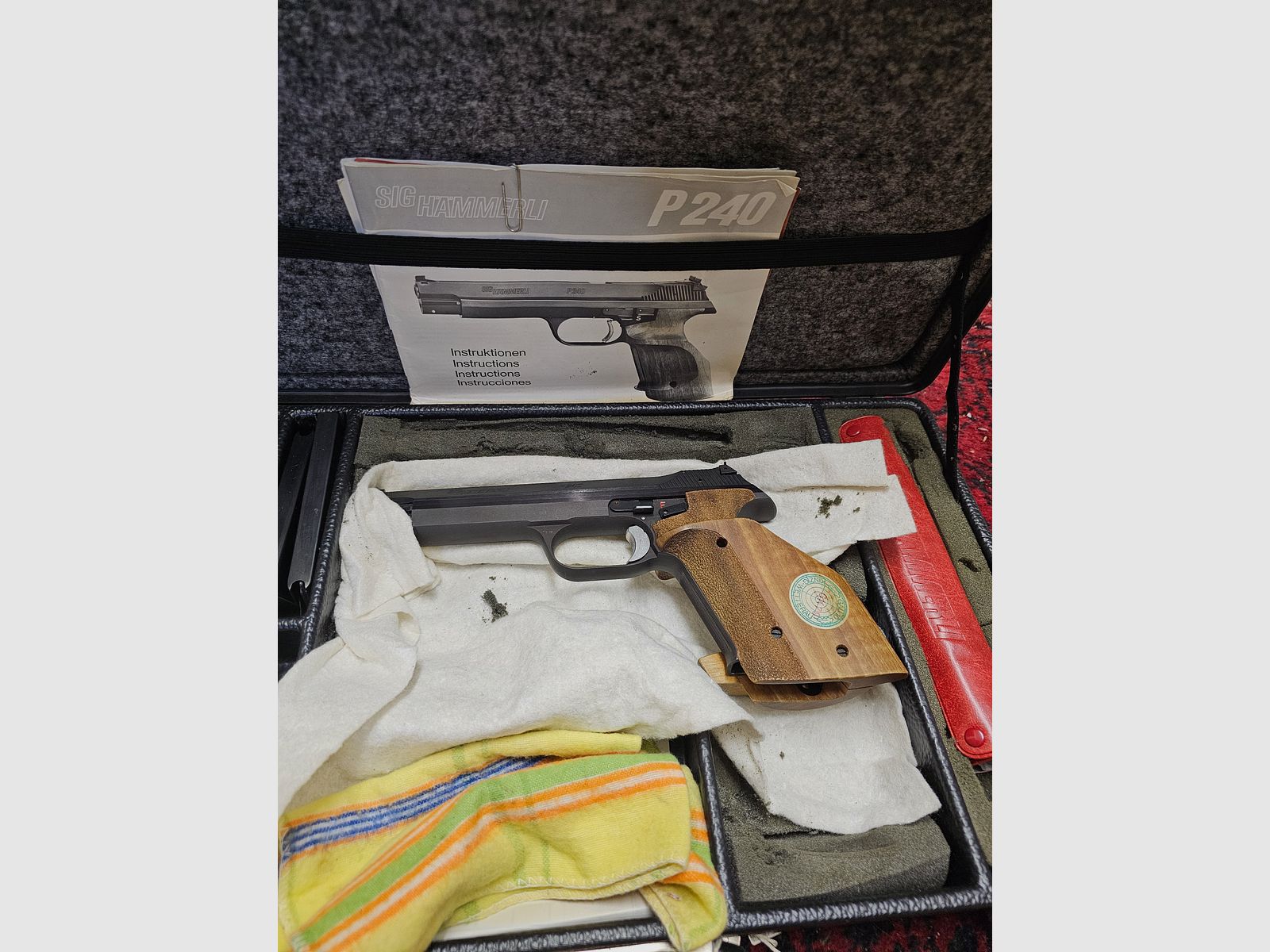SIG Hämmerli P240 pistolet de sport – État impeccable – incluant la mallette d'origine