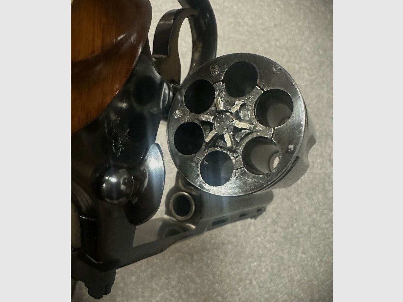 Colt Python, Bild 4 von 5