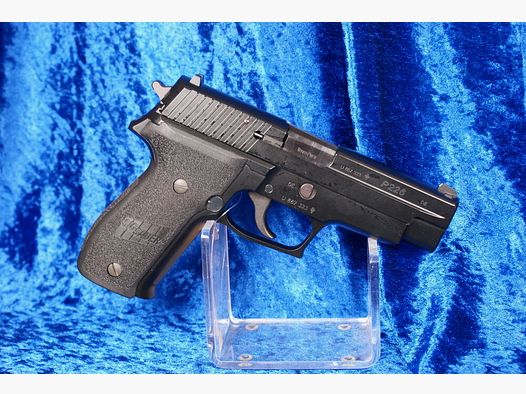 SIG Sauer GmbH	 P226