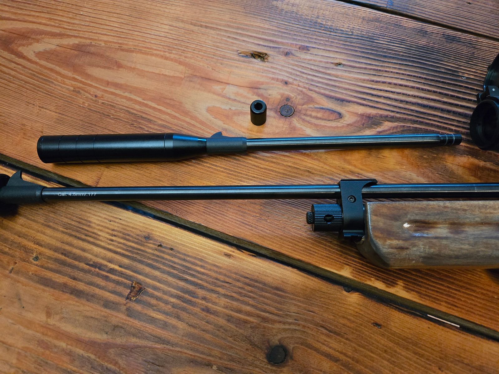 Diana Chaser Gewehr mit Holzschaft CO2 Diabolo 4,5mm Luftgewehr