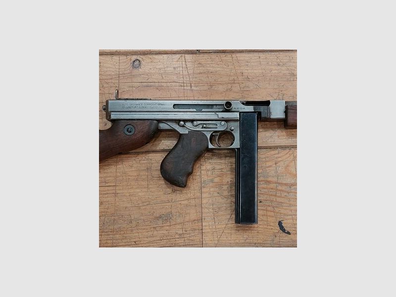 Deaktivierte Tommy Gun, Bild 4 von 9