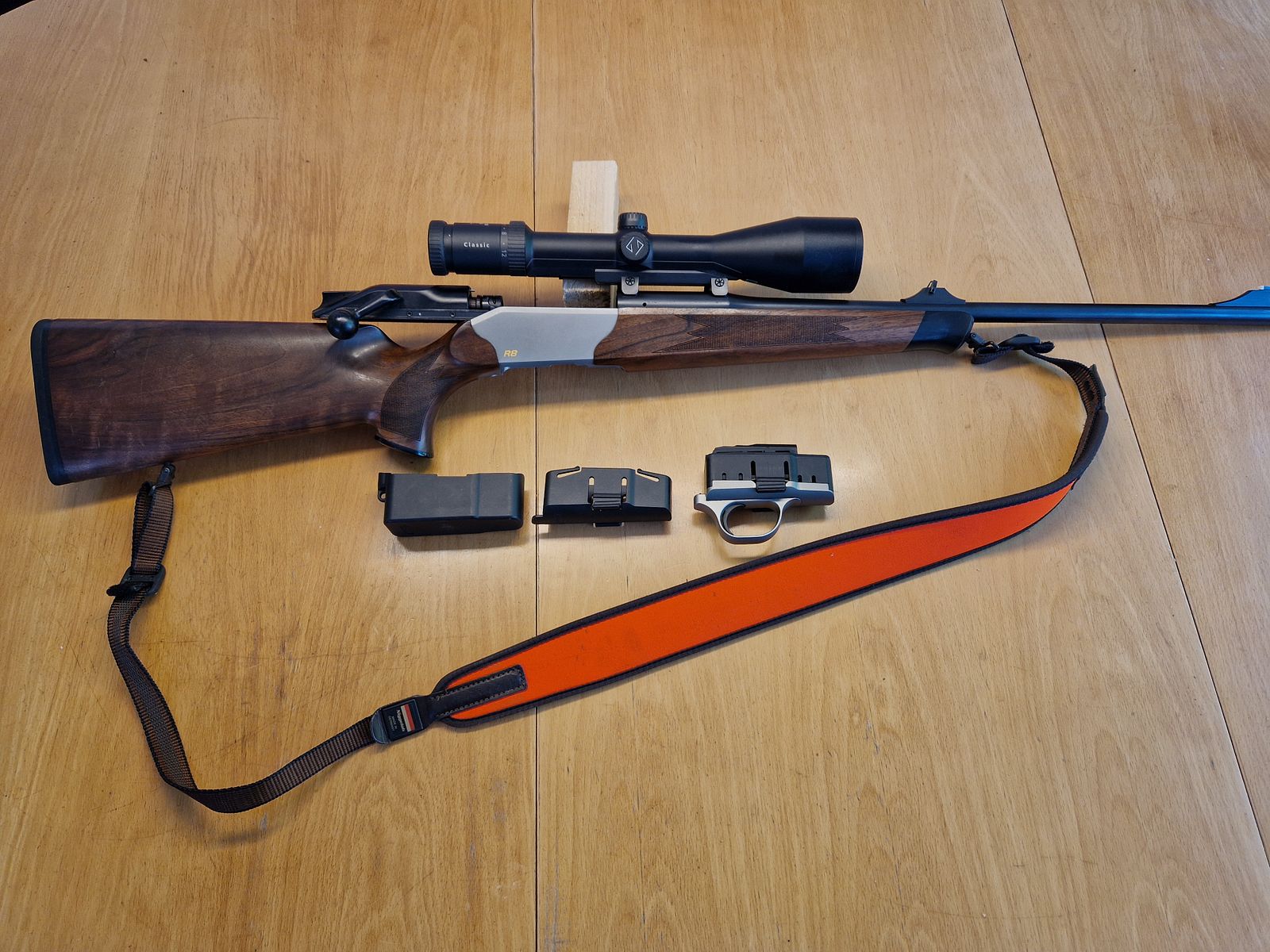 Blaser R 8, Bockflinte   Miroku MK 700 GAME 12/76,  Savage Büchse 17 HMR