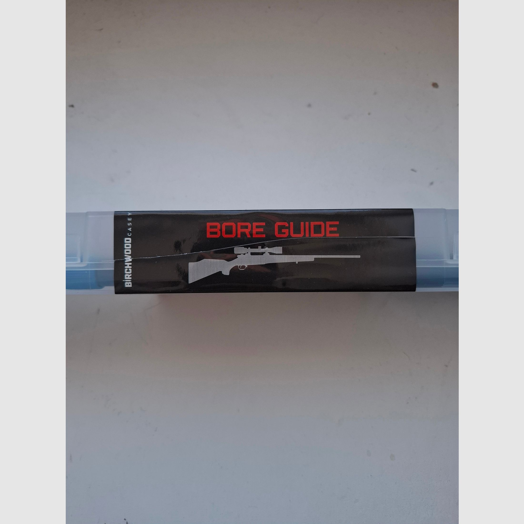 Onechte geweerschloss voor lange wapens schoonmaken. Herhaler. Nieuw