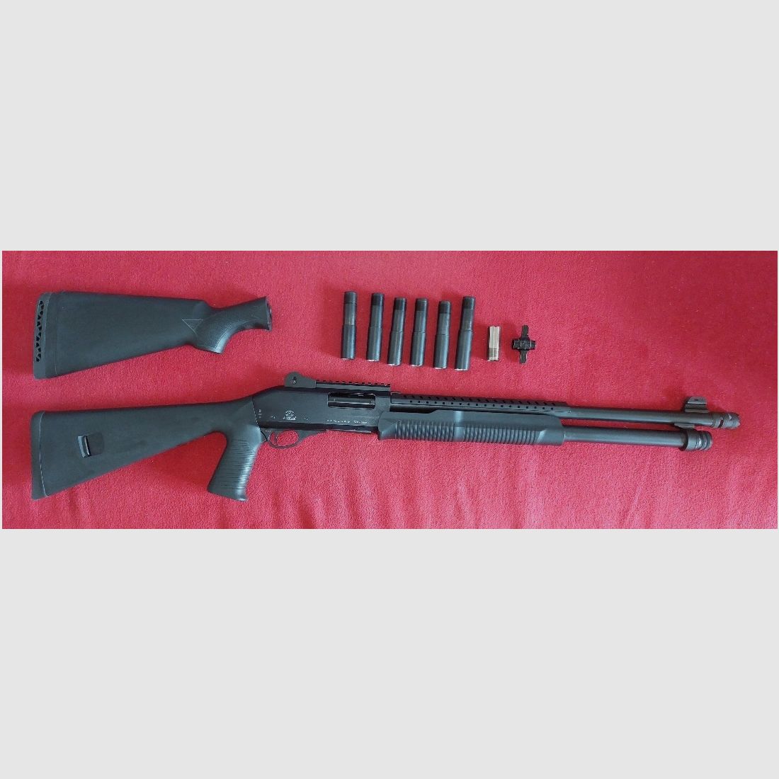 Akkar Karatay TK-355 - pump-action shotgun with fore-end and accessories