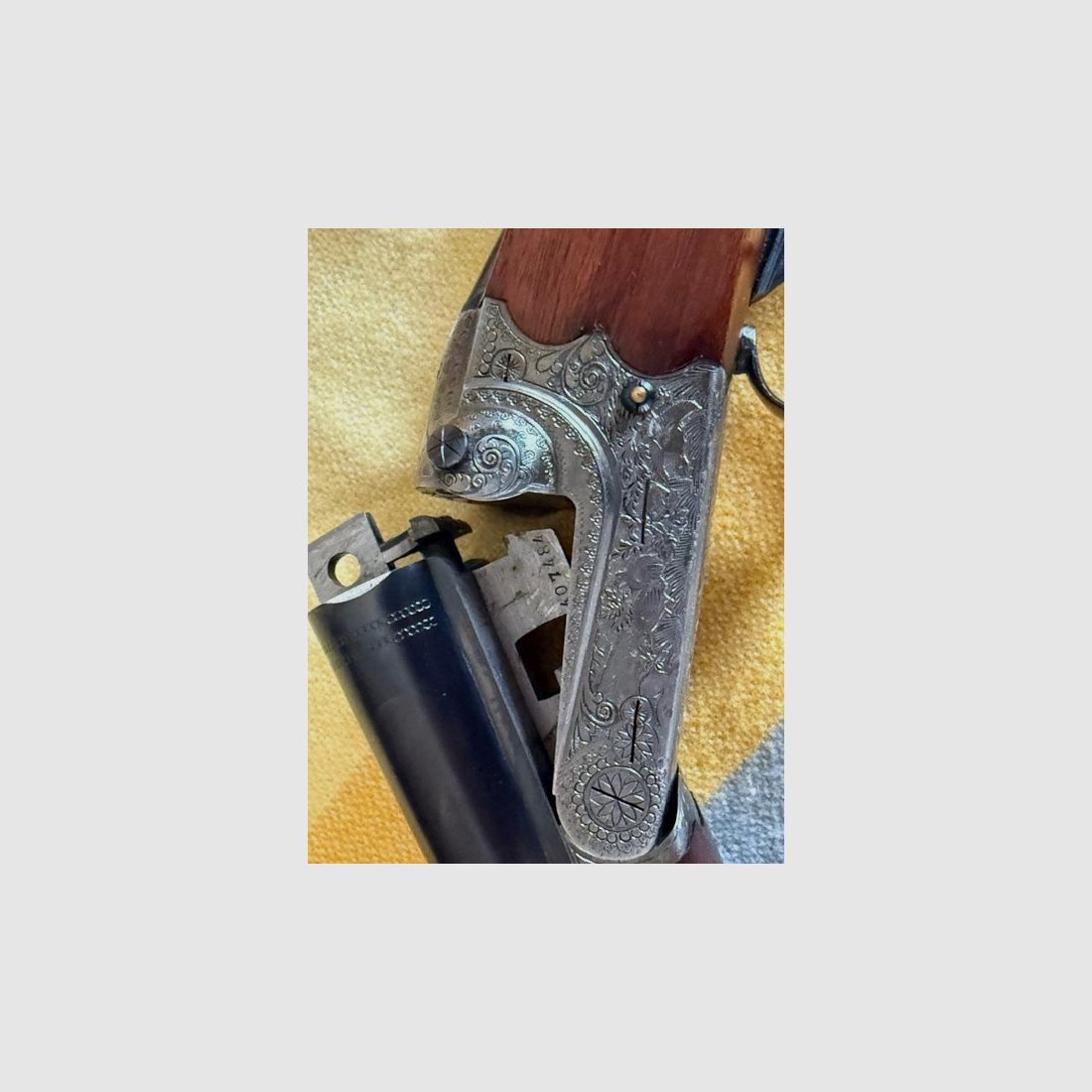 Double shotgun, Michuel Larranaga - Spain, caliber: 16/70 with engraving on lock plates