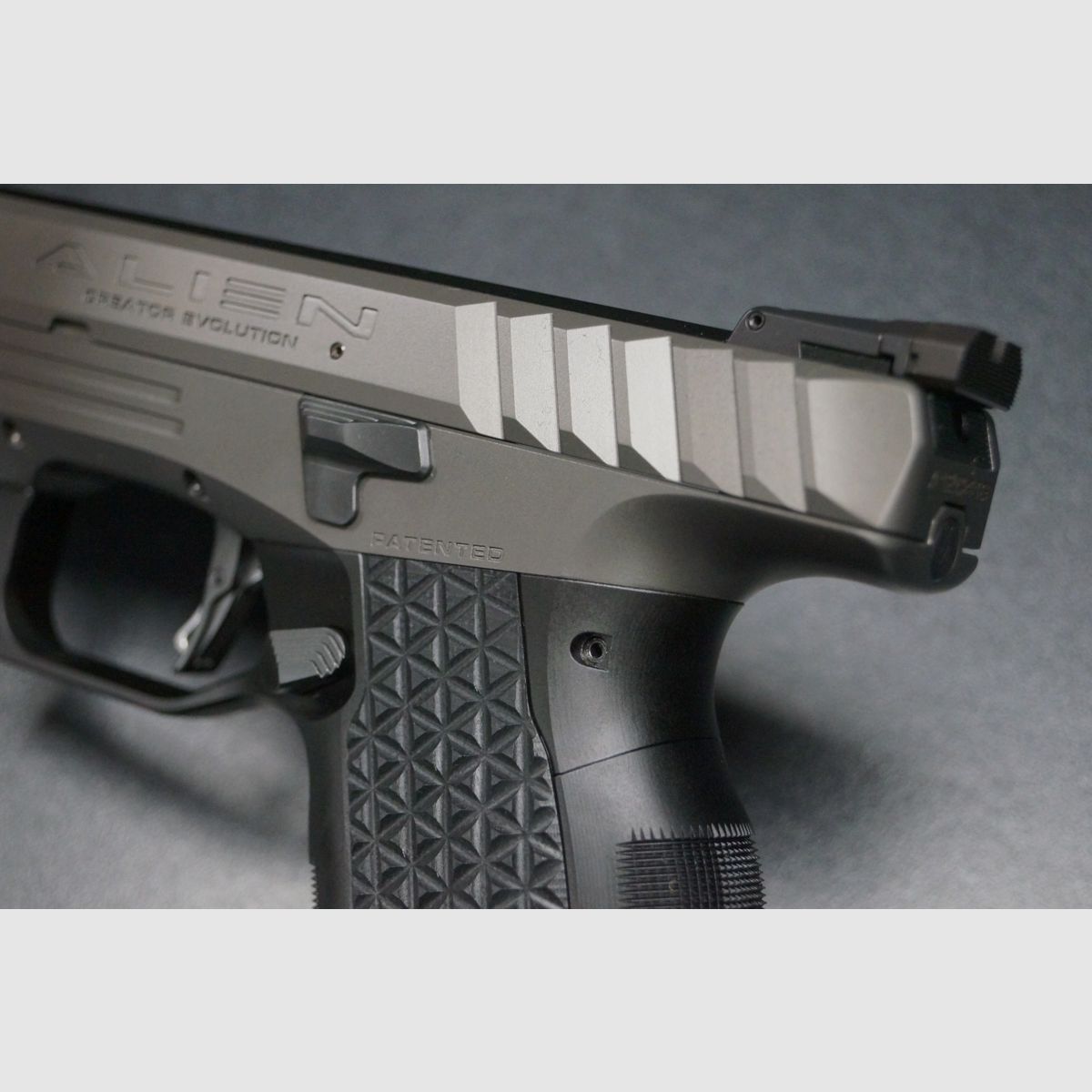 Laugo Arms Alien Creator Standard Kit 9mm Para, Bild 6 von 9