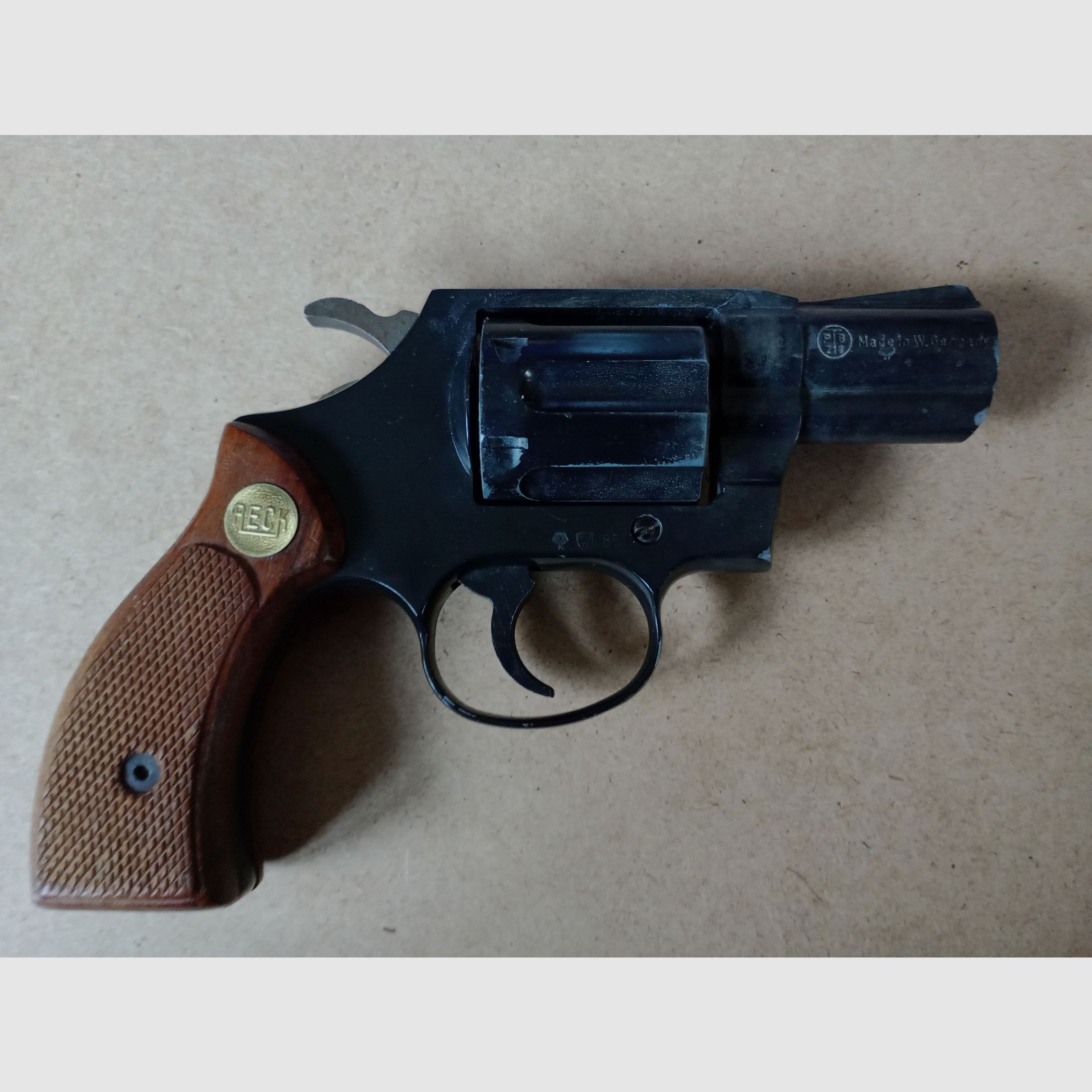 Reck-Cobra, Knall 380, immagine 2 di 4