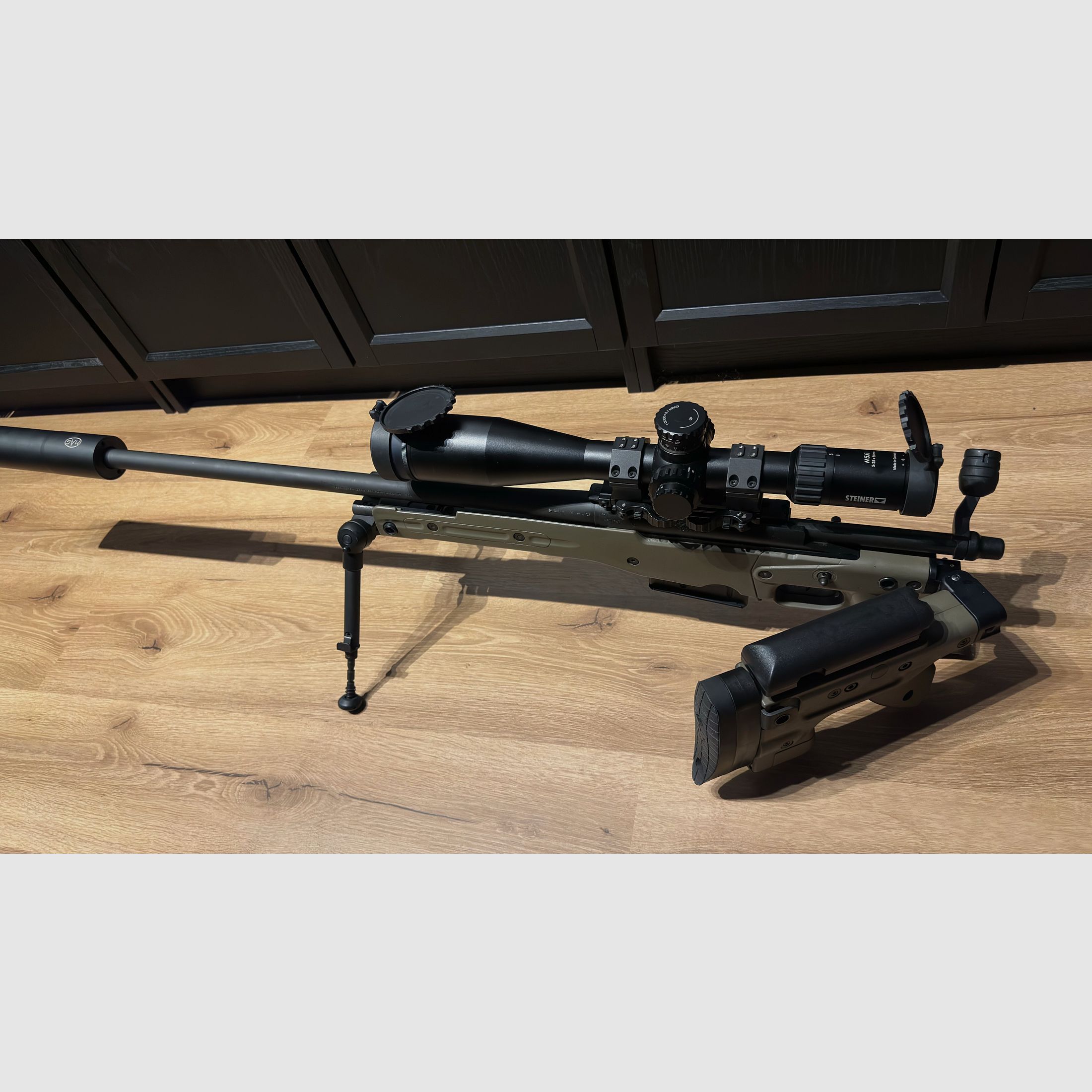 Stock Accurracy International AT AICS Steingrau-Oliv, without scope/mount and rifle!