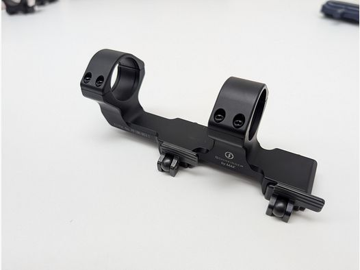 MAK Makuick Schmeisser Blockmontage für AR-15 gekröpft Hera DAR LPVO