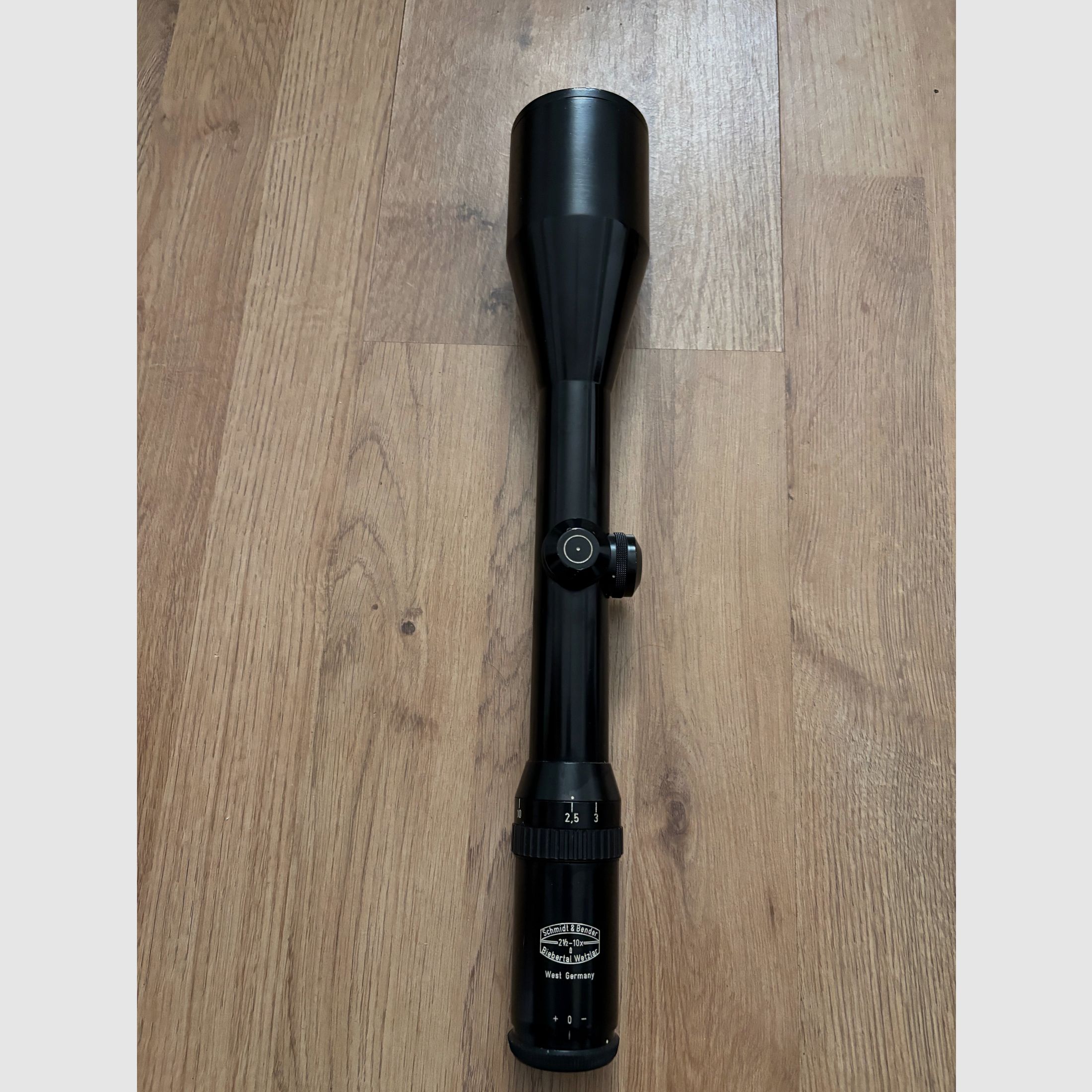 Schmidt u. Bender 2,5-10x56 Réticule 4