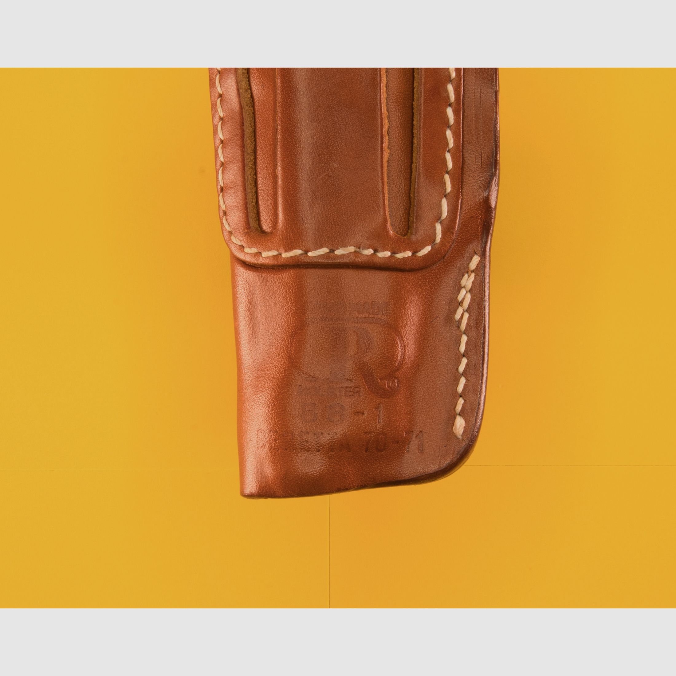 Holster en cuir vintage de Radar pour la Beretta 70 et 71