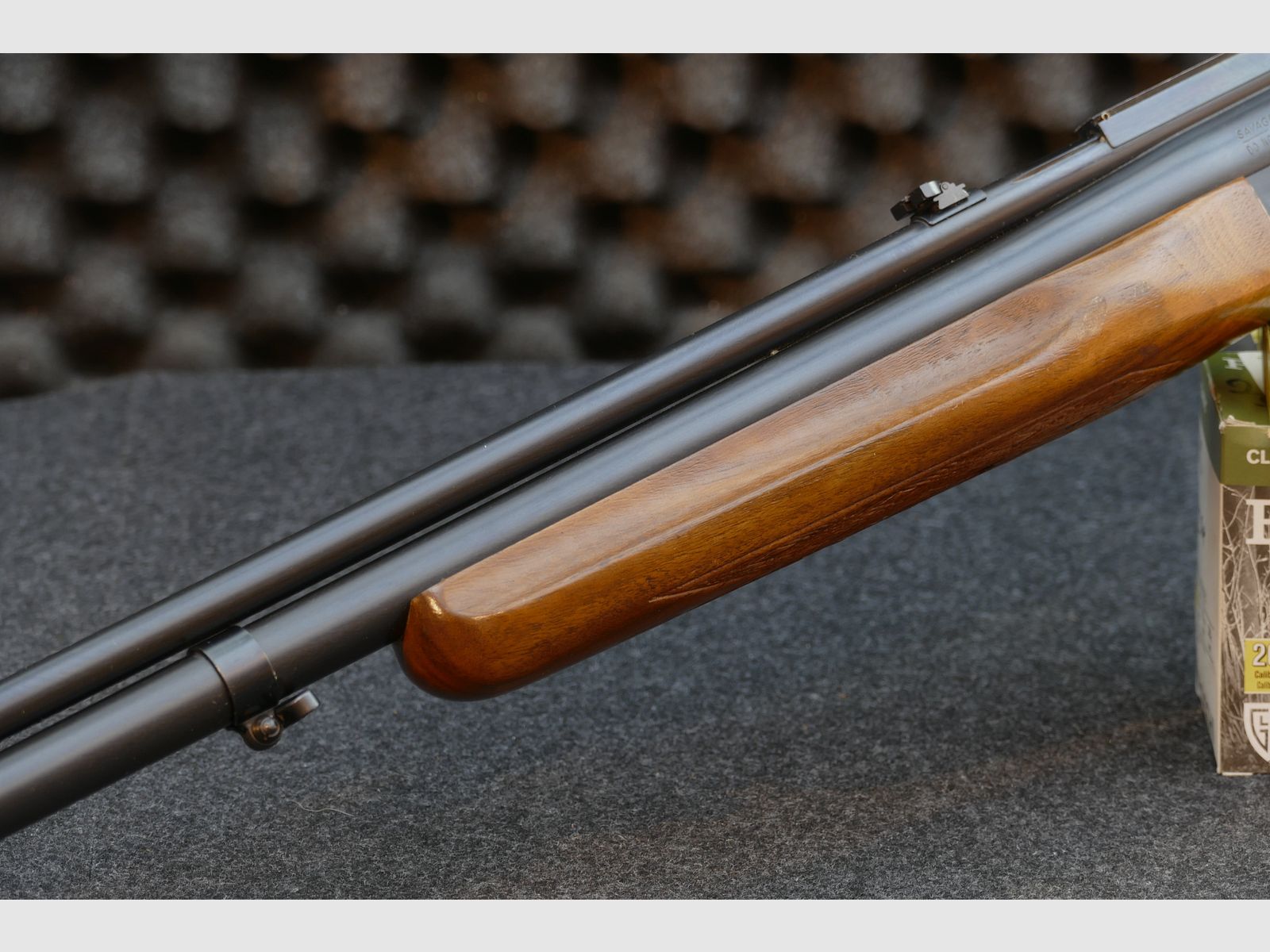 Savage Model 24 — Serie P, Bockbüchsflinte, 22WMR, 20/70, Bunthärtung, einfache Optik - Sammlerzustand