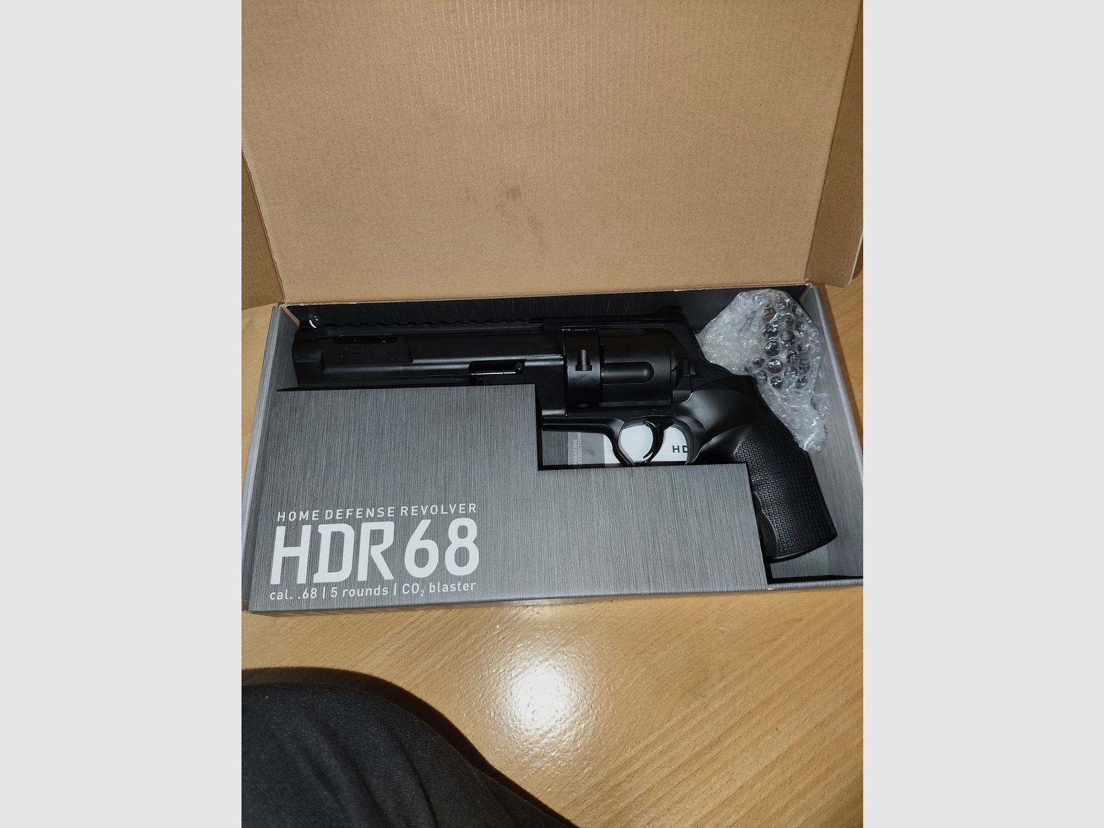 Umarex HDR (TR) 68 Revolver Co2 calibro .68 - 7,5 Joule, immagine 2 di 4