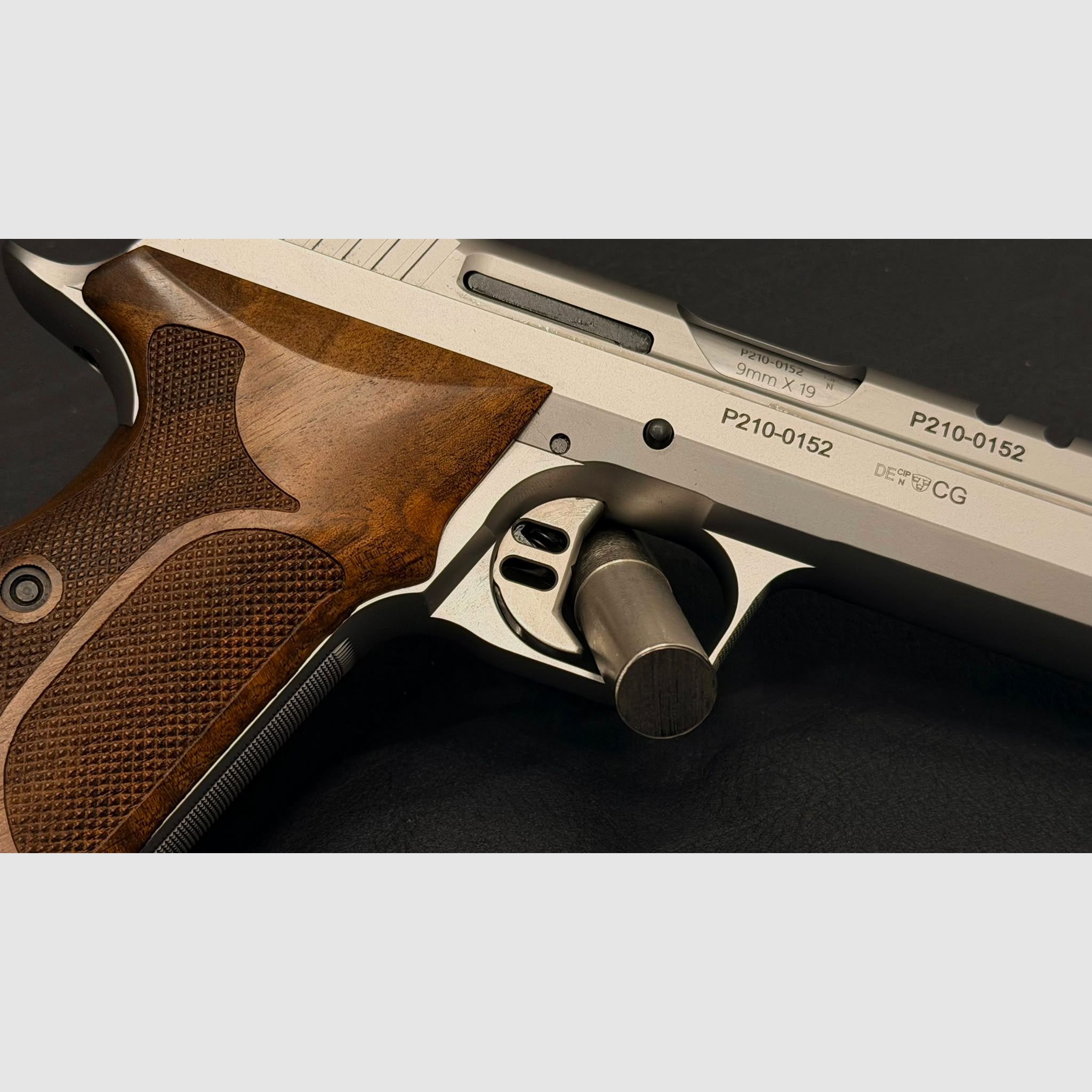 SIG SAUER P210 Skeleton Silver 6" | GSG Mastershop | 9mm Luger | Limitato | pistola semiautomatica, immagine 5 di 11