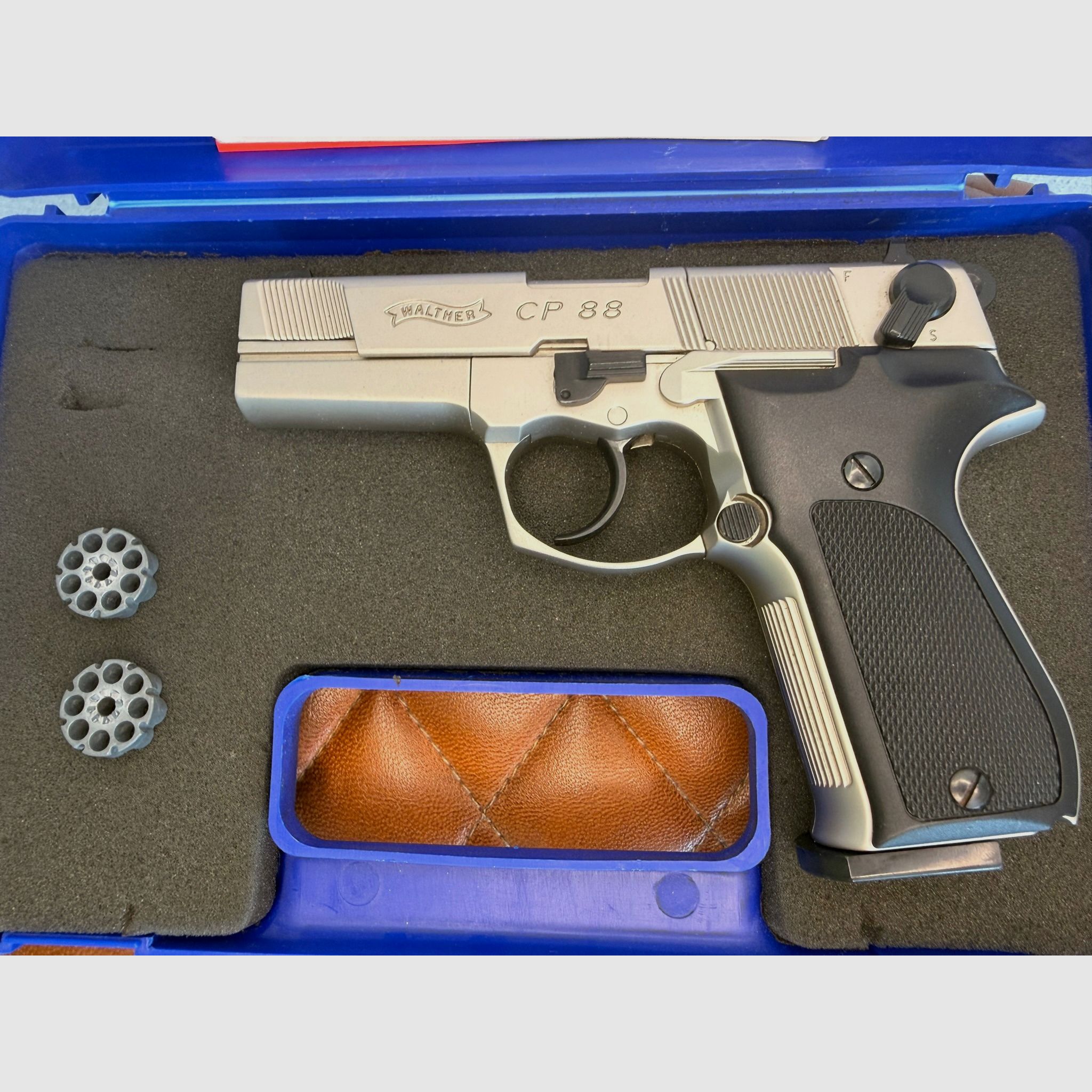 Walther CP88 4 inch 4,5 mm Diabolo Nickel (P18) Co2-pistool als nieuw