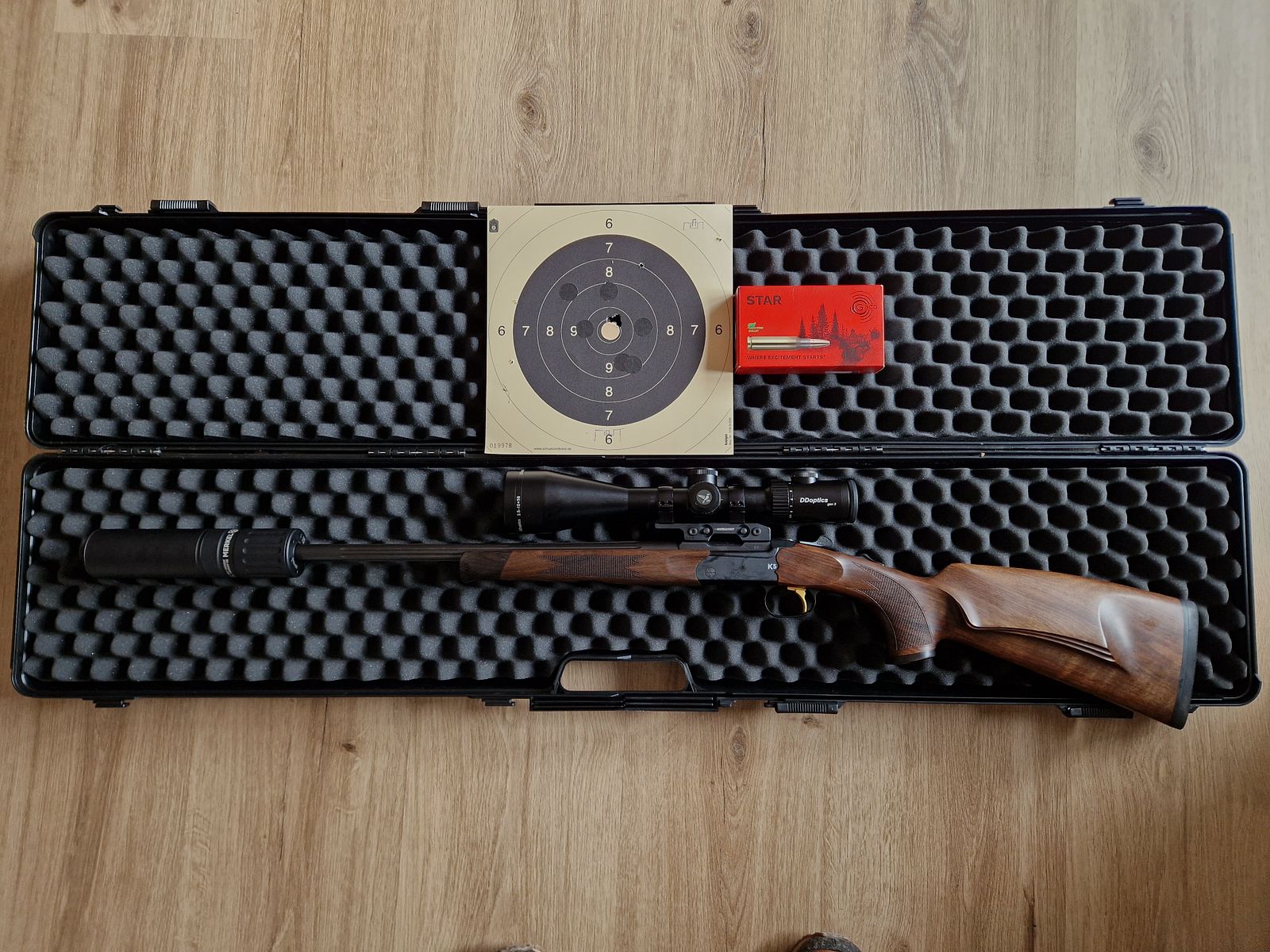 Offerta completa Merkel K5 Extreme calibro .308 Win (ottica inclusa montaggio, silenziatore, custodia per fucile e cinghia per fucile)