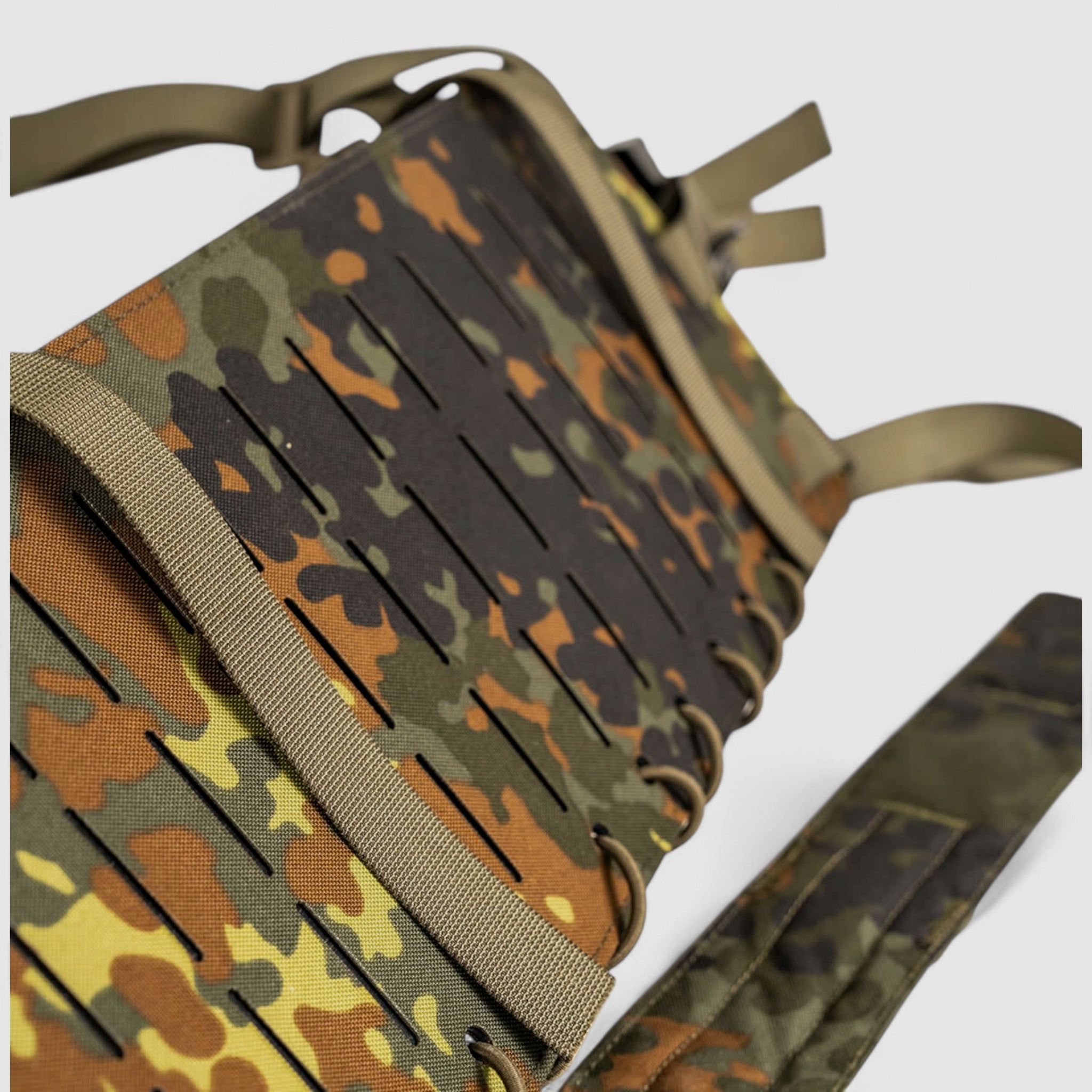 German Tactical Systems Tripod Field Rig