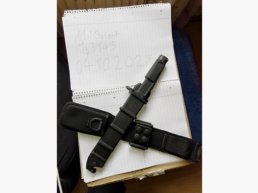 Nuovo originale Extrema Ratio Fulcrum coltello a baionetta con fodero compatibile MOLLE in nero, Made in Italy