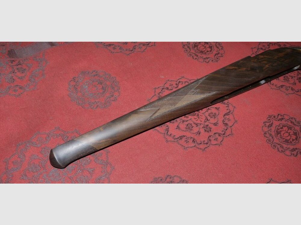 Niedermeier M98 notenhouten handvat, Beierse kolf