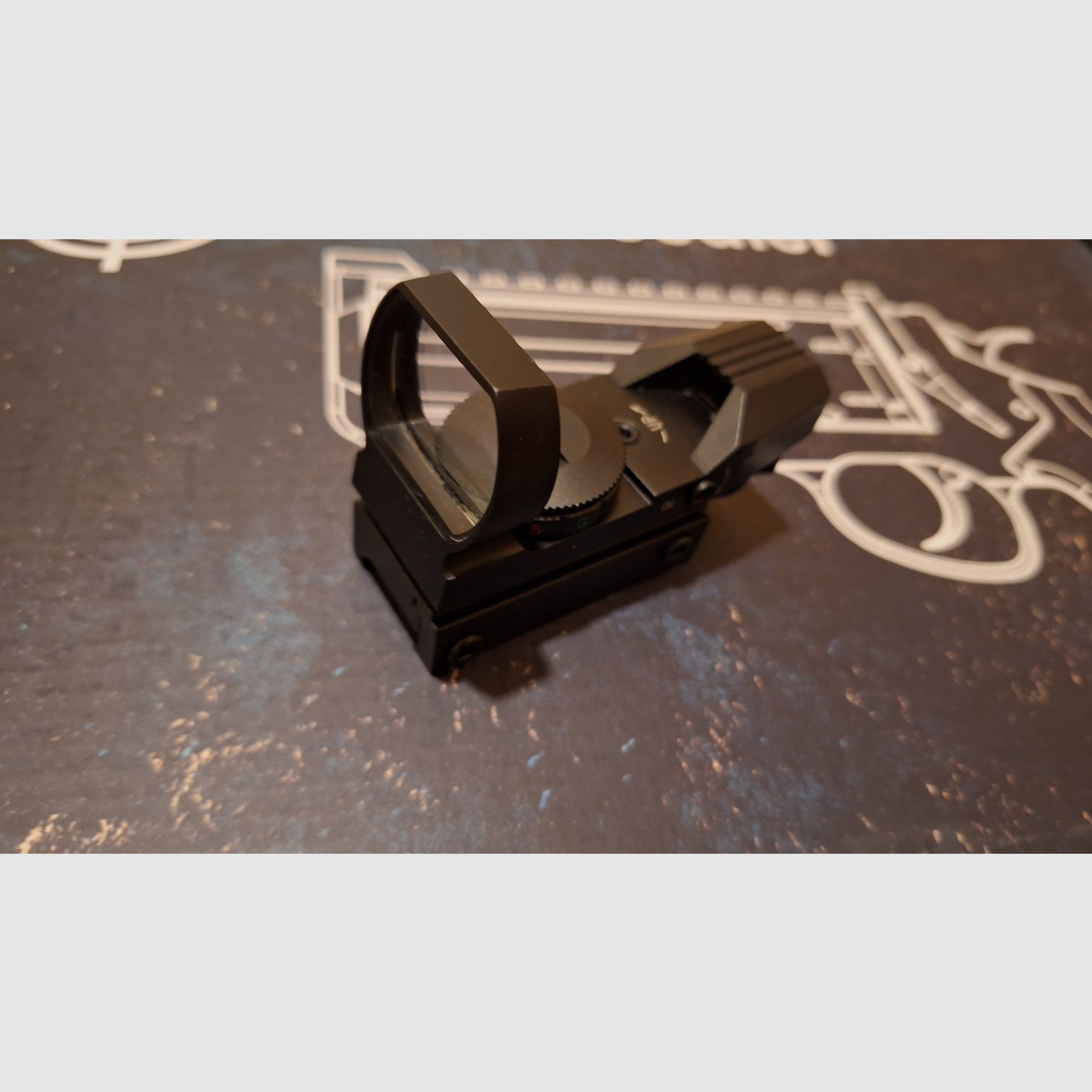 GoGun Revolver Six Needler Deluxe Kit + Red Dot + Diabolos TPU