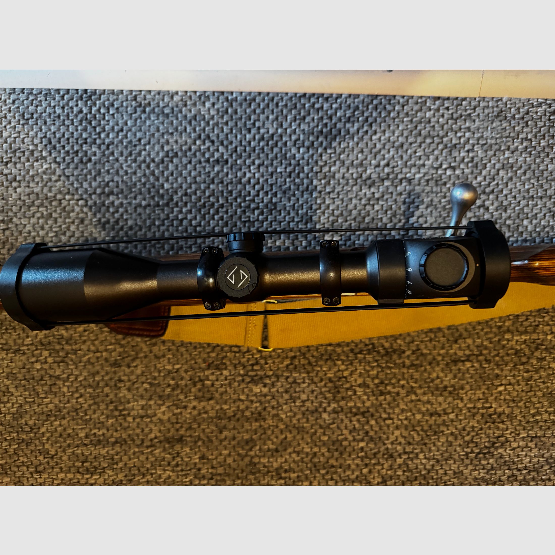 Sako 85 varmint laminated + Zeiss Duralyt  *top*