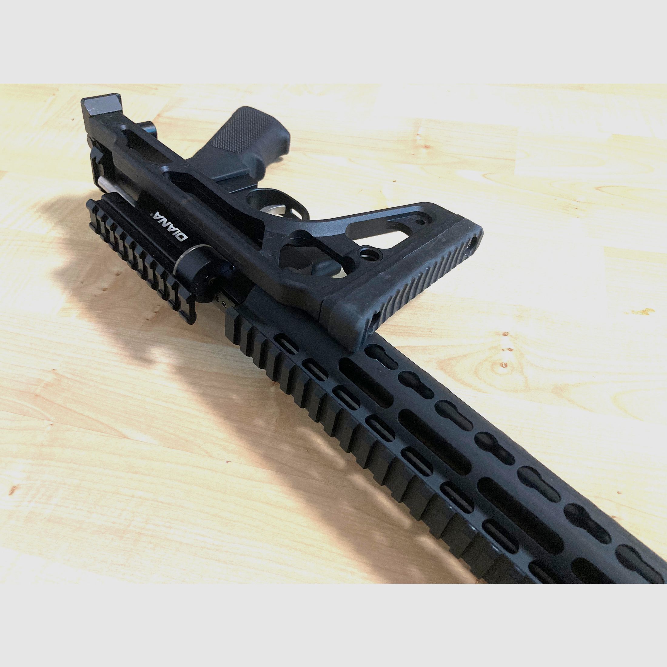 Luftgewehr Diana Stormrider mit AR15-Tactical-Klappschaftsystem, F frei ab 18 mit 35J Exportkit