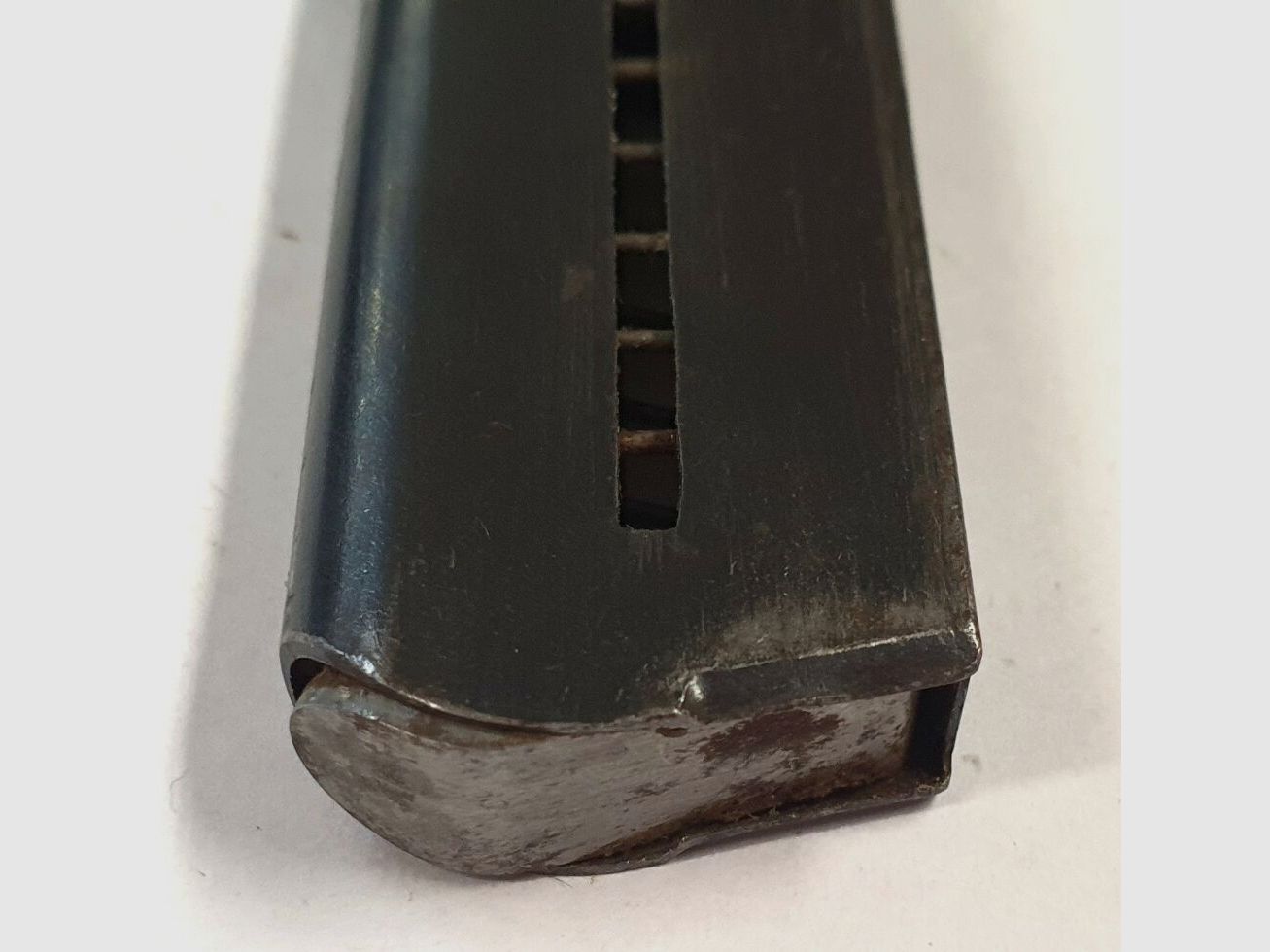 Unique Magazine Mod. 10