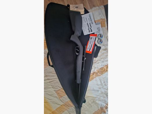 Air rifle with accessories