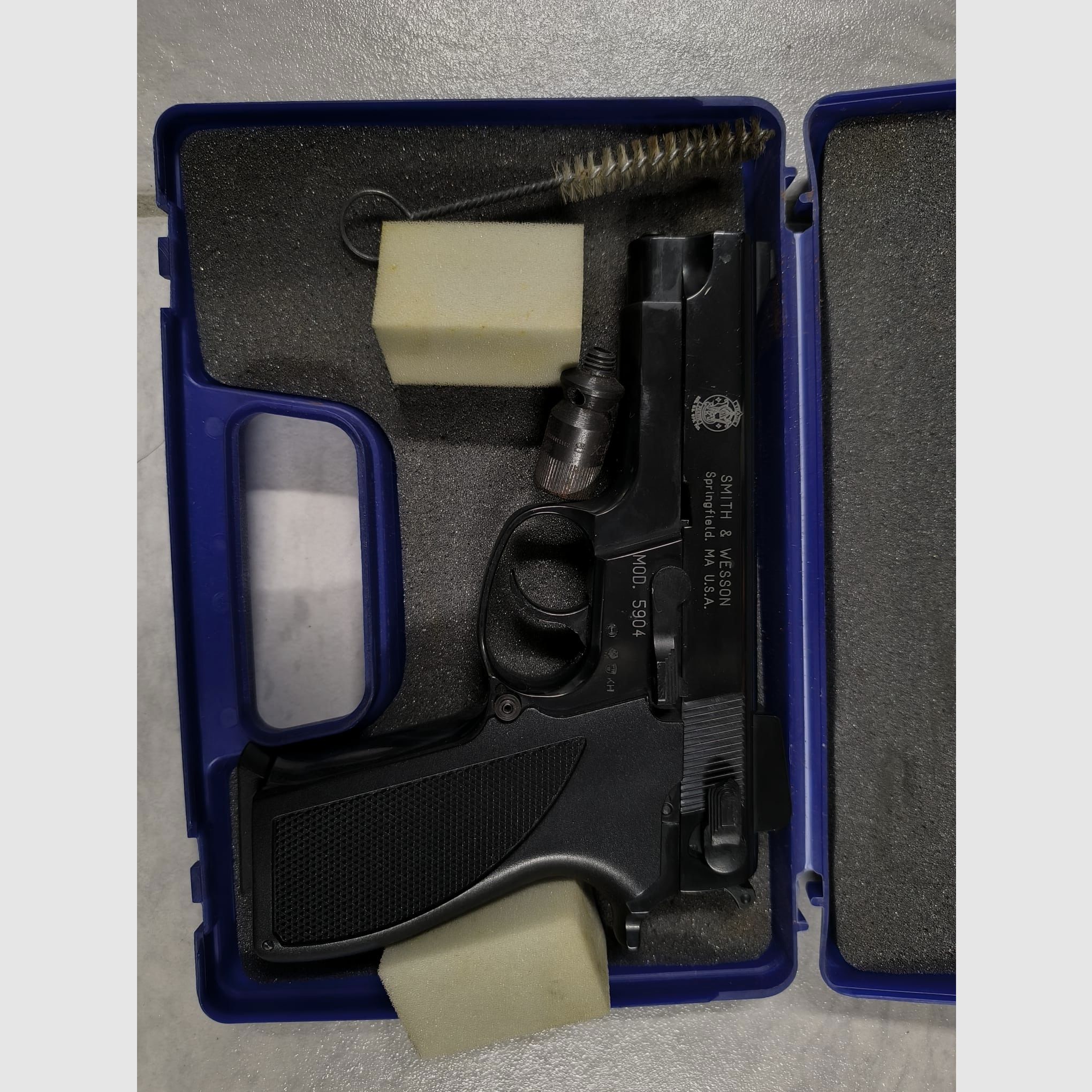 Smith Wesson 5904