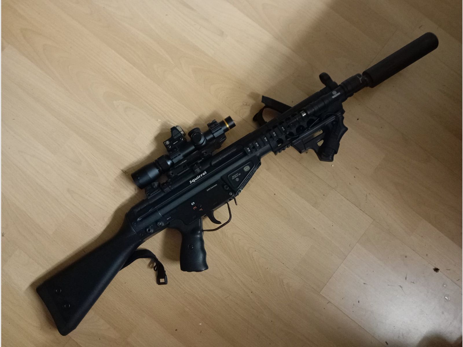 Airsoft Schwaben Arms SAEG Modell Offizier