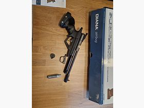 Diana Airbug with shaped grip CO2