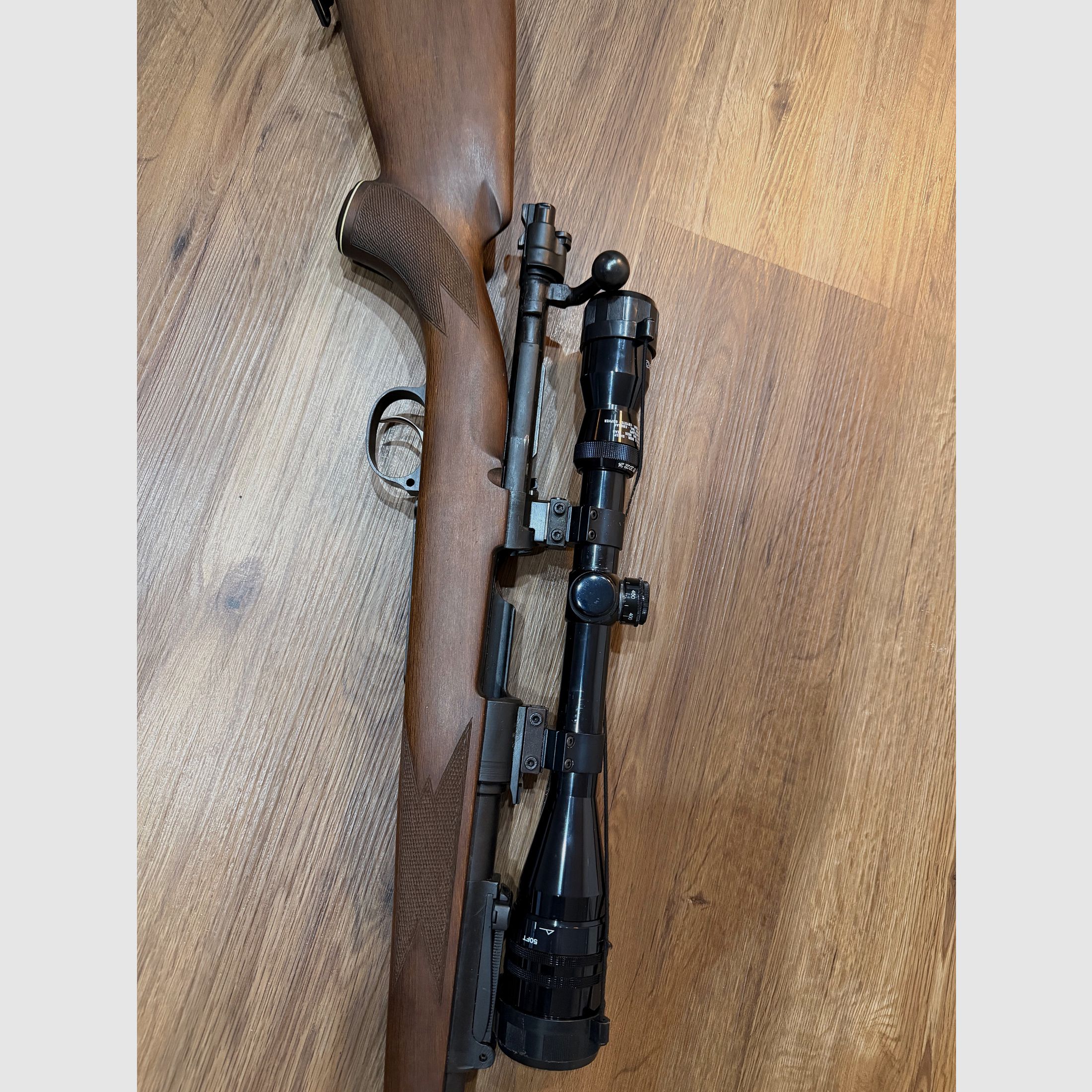 CZ Büchse in .308Win mit Zielfernrohr