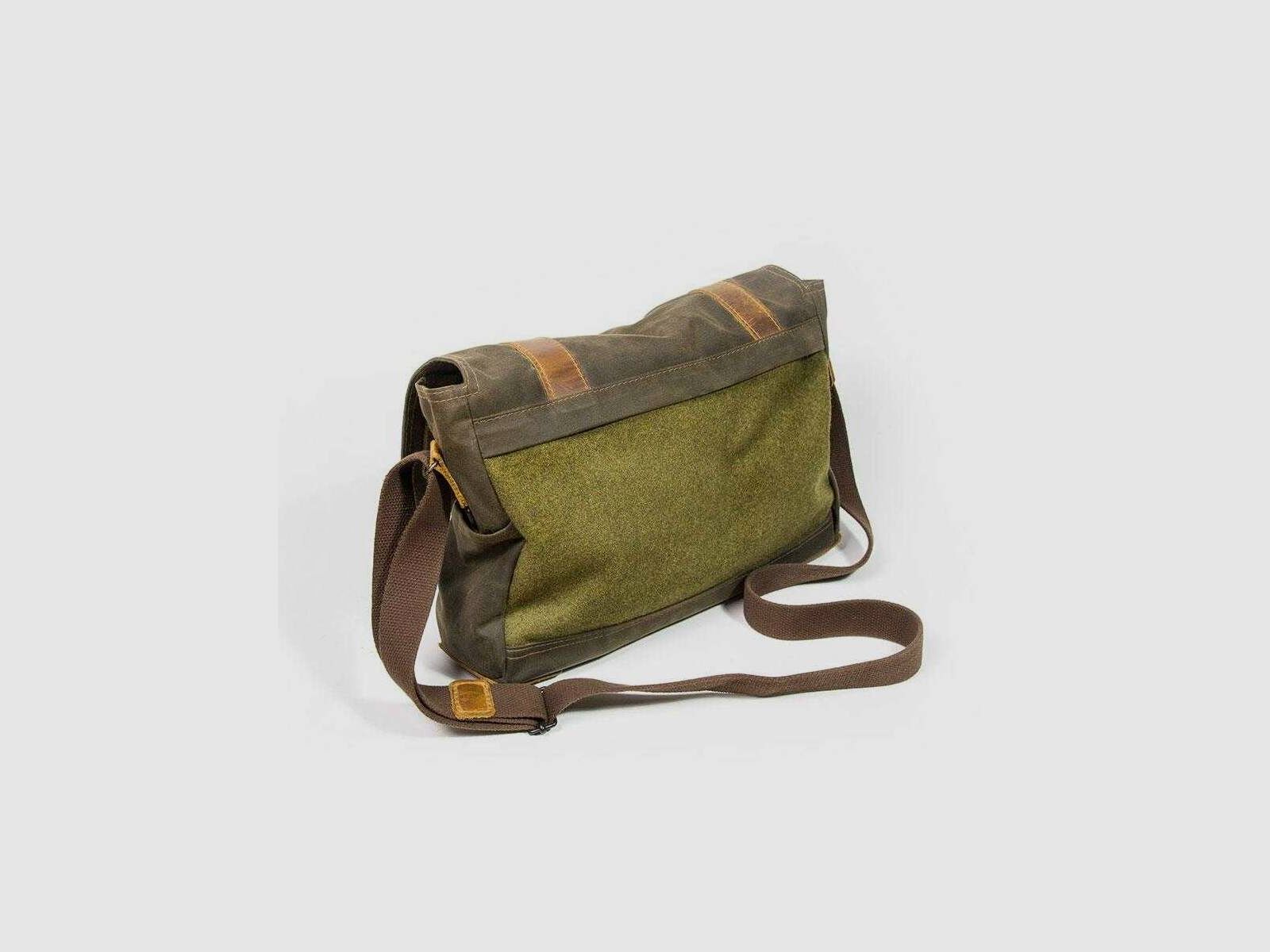 STEINKAUZ Waxcotton/Loden-Tasche „Landeck“, Moosgrün/Wax-Oliv, Bild 2 von 3