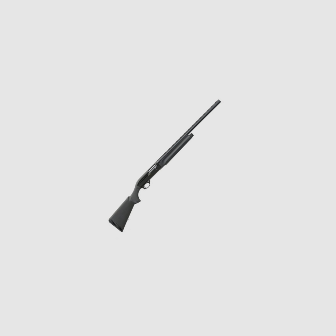 Benelli Montefeltro Black - The balance between aesthetic geometries and operational functionality arises from the essence of design. The completely redesigned ergonomic stock and forend ensure a comfortable and secure grip and excellent control of the firearm. The receiver has been redesigned to ensure impeccable balance and aiming, as well as easy activation of the operational buttons.