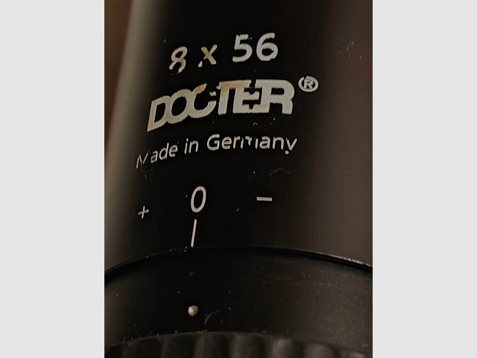Docter 8x56 binocolo notturno punto luminoso