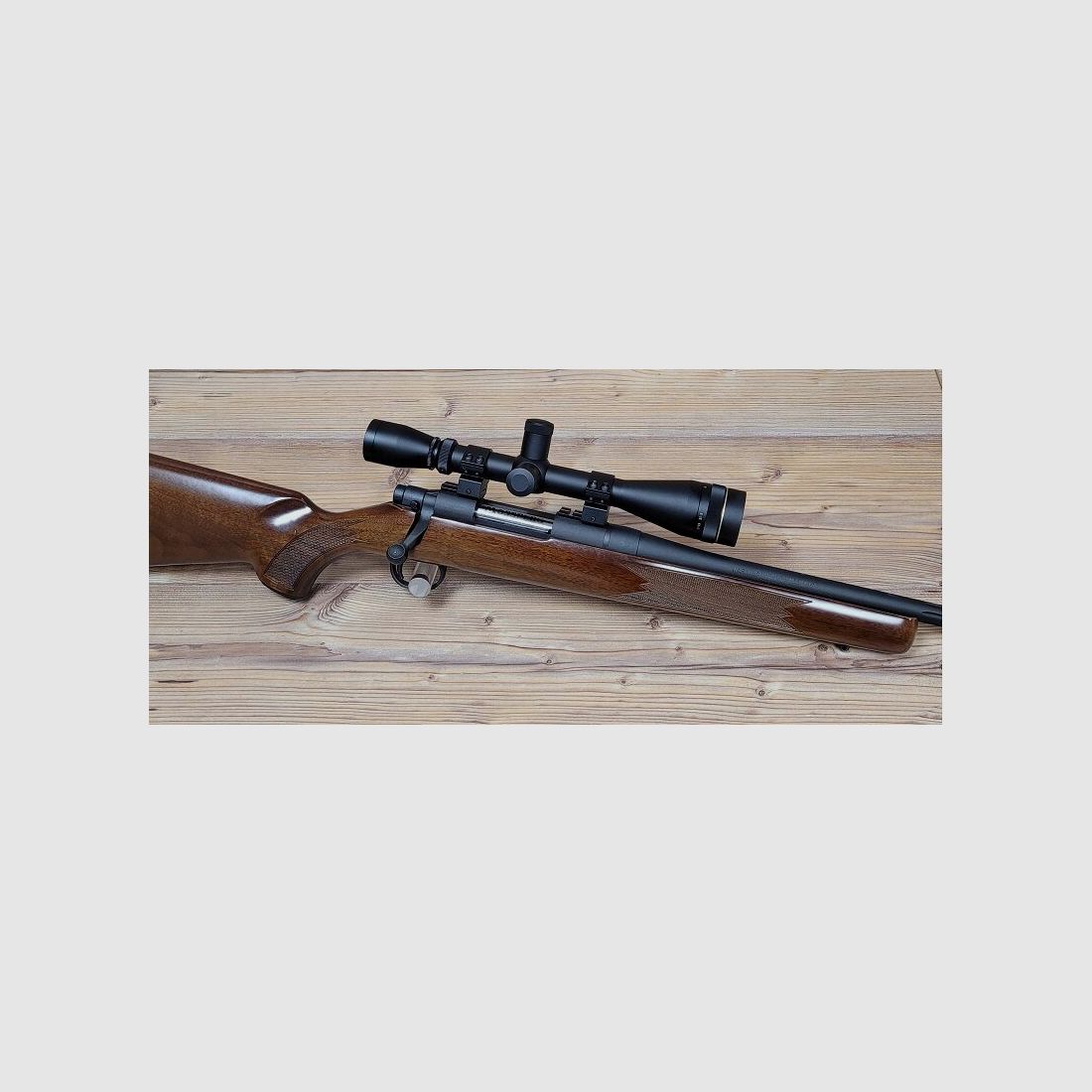 Mossberg 100 ATR with Leupold 6-18x40 VX-II