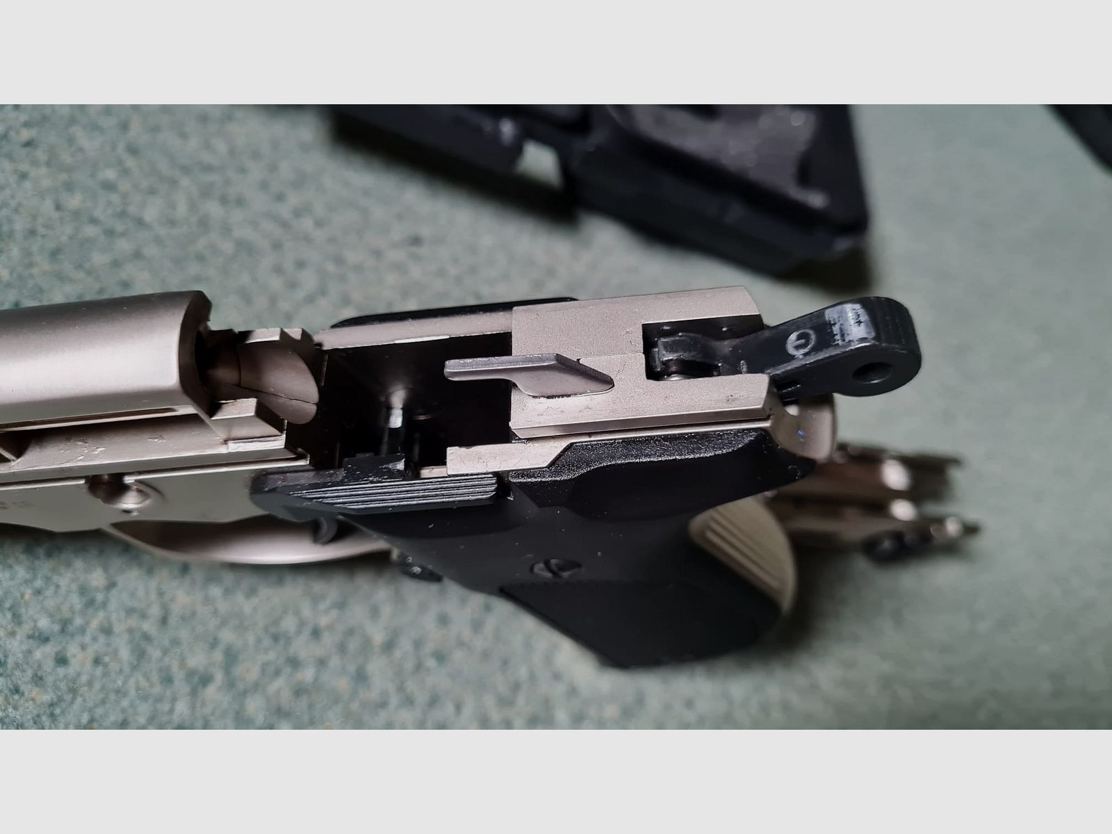 Walther P88 Schreckschuss Pistole 9mm P.A.K. bicolor/vernickelt