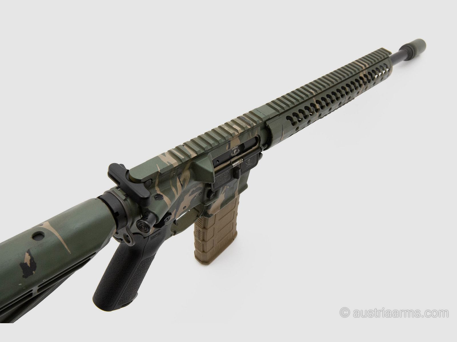 Oberland Arms OA-15, Broń używana, .223 Rem, w tym 2. Camo Handguard, zdjęcie 5 z 7