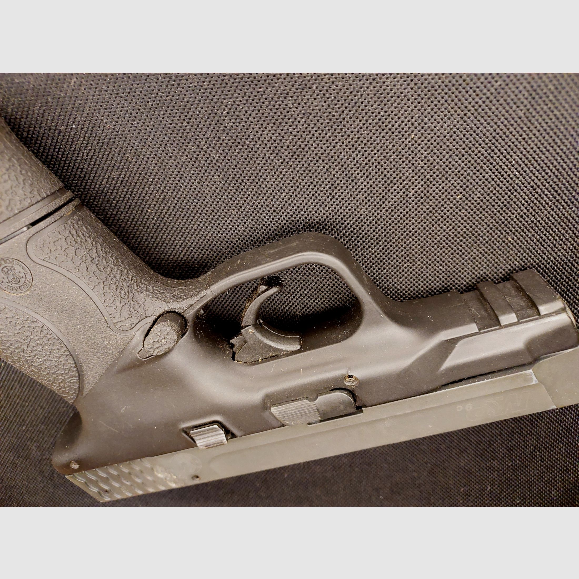 Smith & Wesson M&P 9C 9mm P.A.K. schwarz (PTB 984) mit 2 Magazinen (1 x verl.)