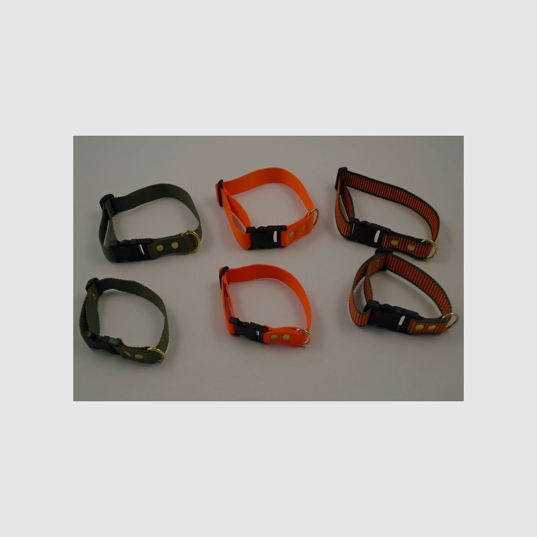 Webbing collar strap, image 1 of 2