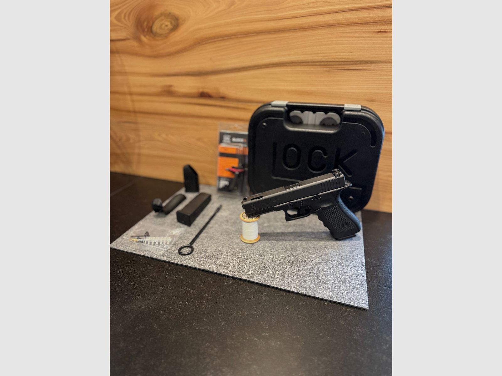 Glock 17 C Gen4 incl Original Performance Trigger like new